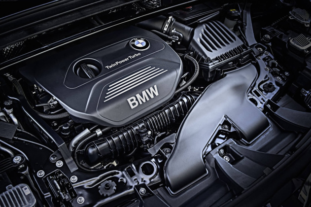 BMW X1 2016 двигатель