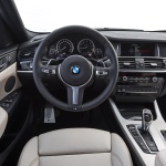 2017-BMW-X4-M40i-69