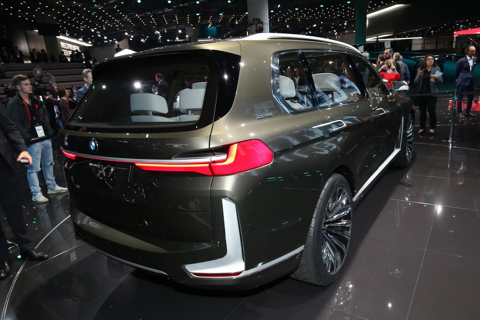 Фотографии BMW X7 iPerformance Concept